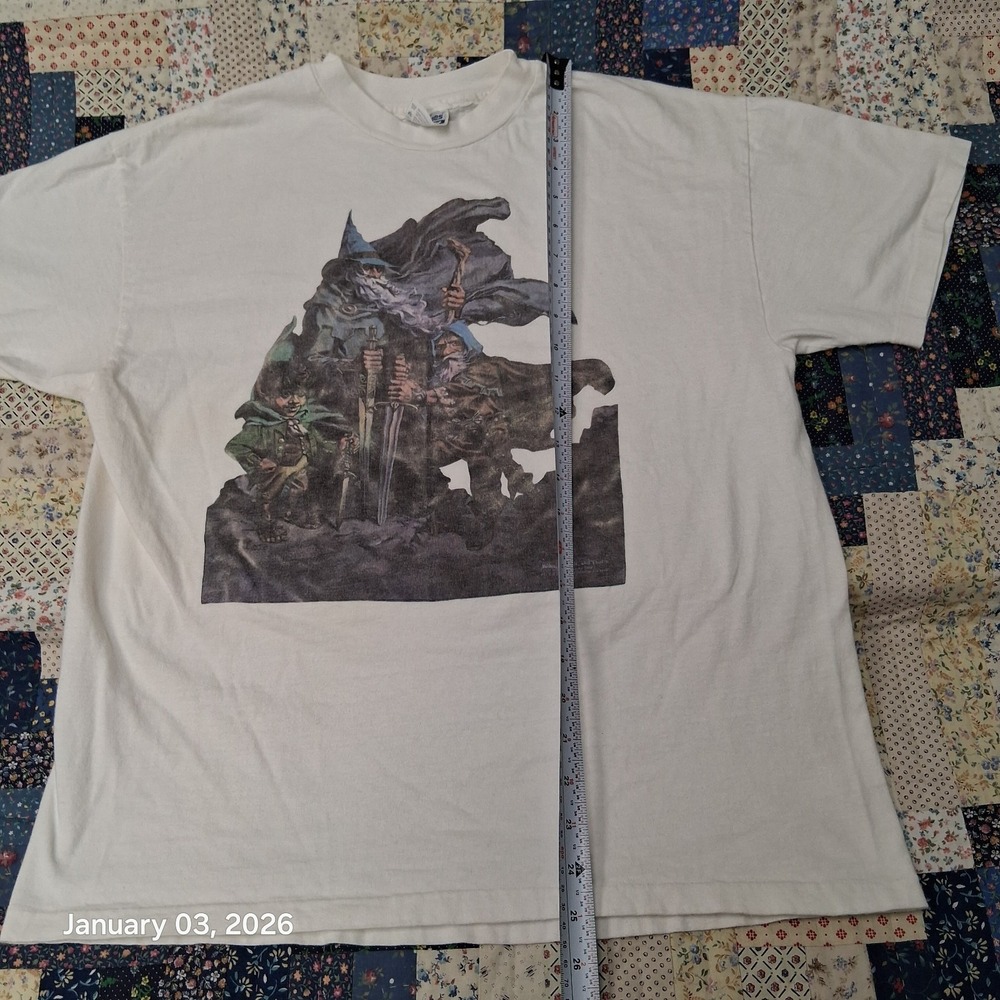 VTG RARe Lord of The Rings 80s Beefy T Shirt Bilbo Gandlaf Thorin The Hobbit - Picture 7 of 12